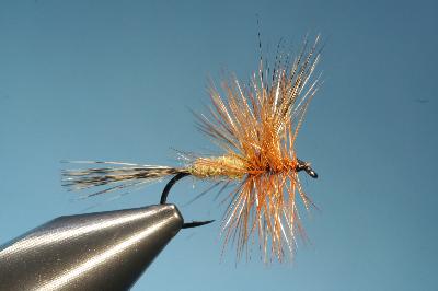 fertige Fliege